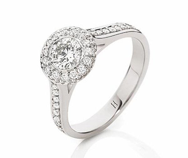 CORONA HALO – Bezel set diamond halo engagement ring