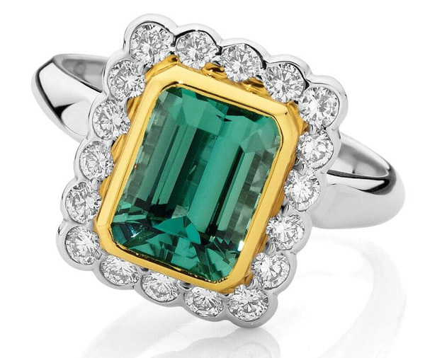CLEOPATRA – Diamond And African green Tourmaline dress ring