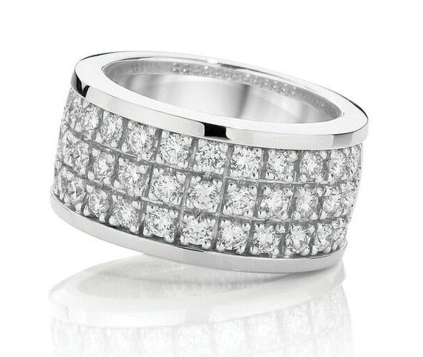 Deuce-Ace Claw set wide diamond band ring