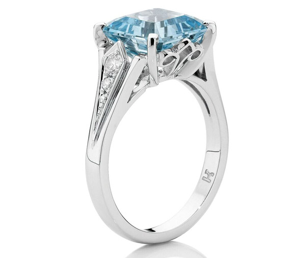 Echo Deco Emerald Cut Aquamarine Dress Ring