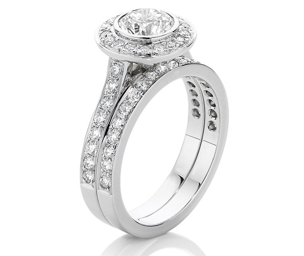 Glory Halo Forever Diamond Bezel Halo Engagement And Wedding Ring Set
