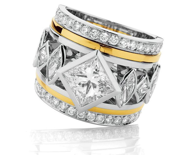 GOLDEN ICONIC – Iconic princess & marquise cut diamond dress ring