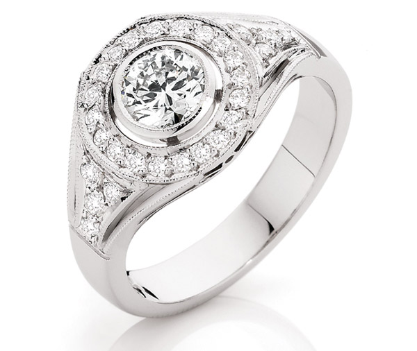 HARPER HALO – Bezel halo diamond dress ring