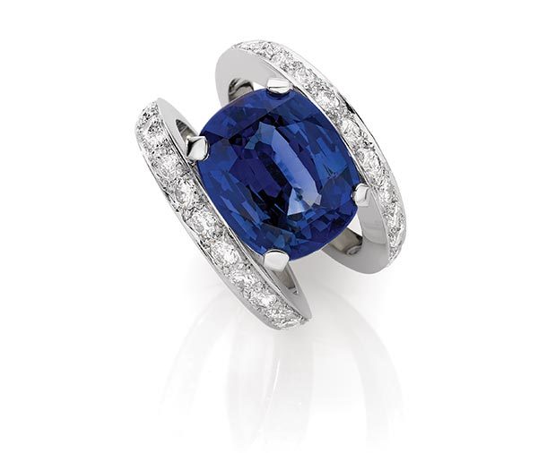 MIDNIGHT MOON – Diamond and Ceylon Sapphire dress ring