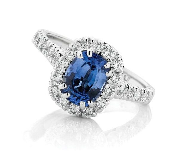 OXFORD HALO – Diamond halo sapphire engagement ring