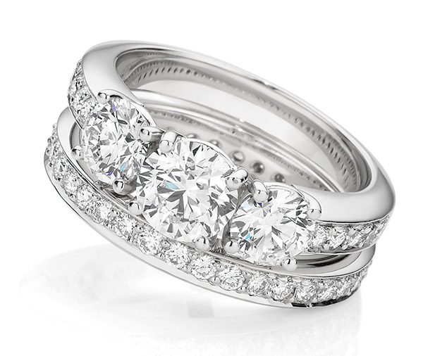 Round Robin Forever diamond wedding ring
