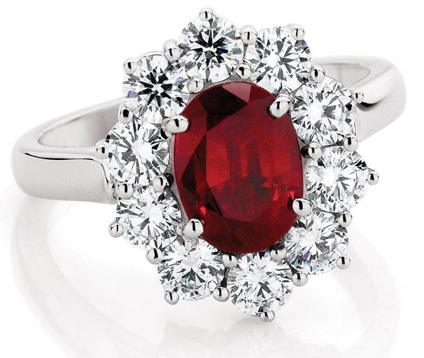 RUBY ROSE – Diamond cluster oval ruby dress ring