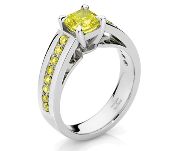 SUNDANCE – Yellow diamond engagement ring