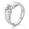 Love Affair Solitare: Four claw round diamond band style ring