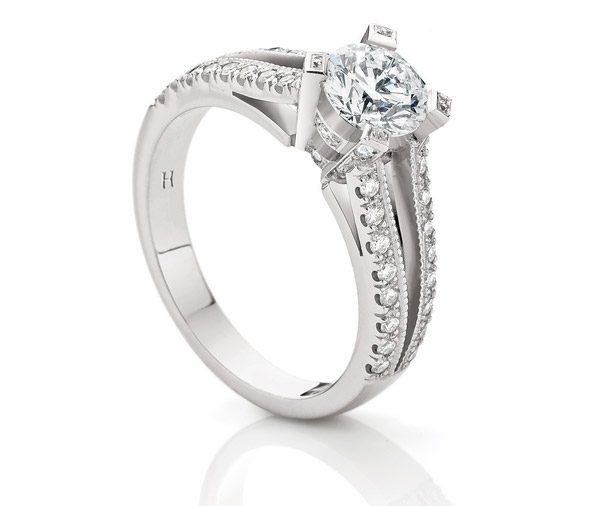 Serenity: Round Brilliant Cut Diamond set in four diamond set claws