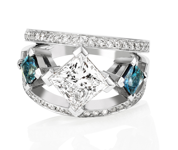 ICONIC AUSSIE – Princess cut diamond and Australian sapphire dress ring