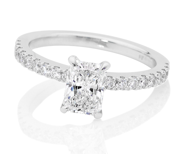 PETRA – RADIANT CUT MICRO CLAW DIAMOND RING