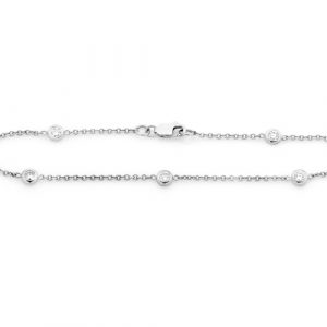 DANCING DIAMONDS – DIAMOND BEZEL BRACELET
