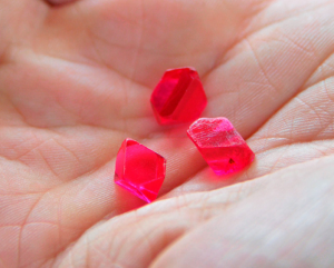 Stunning Spinel