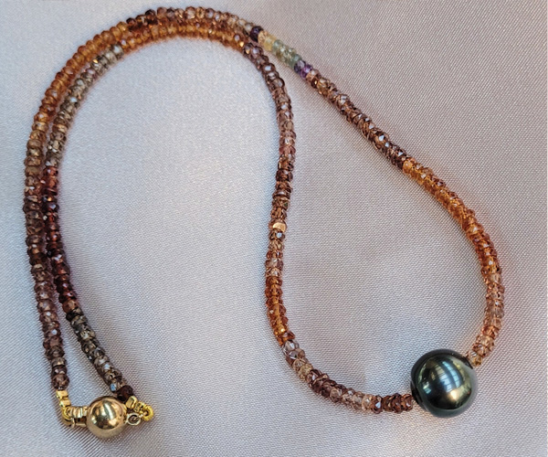Tahitian Pearl Necklace Full